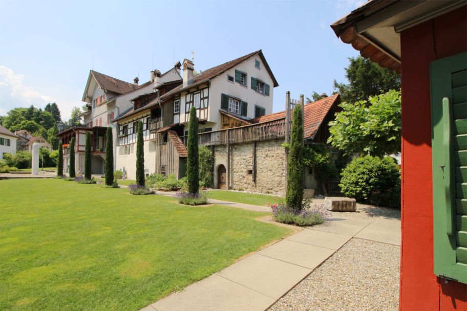 Wohnhaus Stöckli und Alte Apotheke