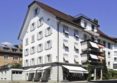 Haus des Monats: Haus Paradies, Einsiedeln